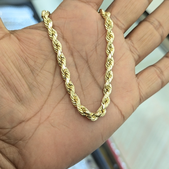 10kt Real Gold Rope Bracelet 5.4 mm 8.5 Inches